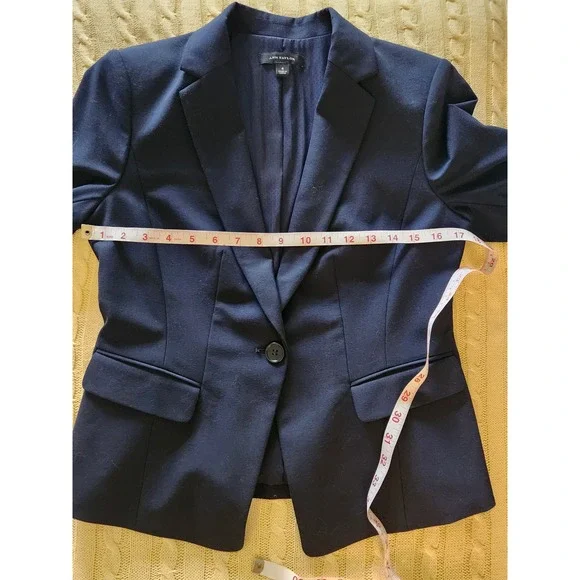 Ann Taylor | Black One-Button Tailored Blazer - Size 4 - Picture 6 of 8
